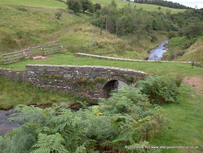 Point 8: Grass covered bridge - Picnic spot
