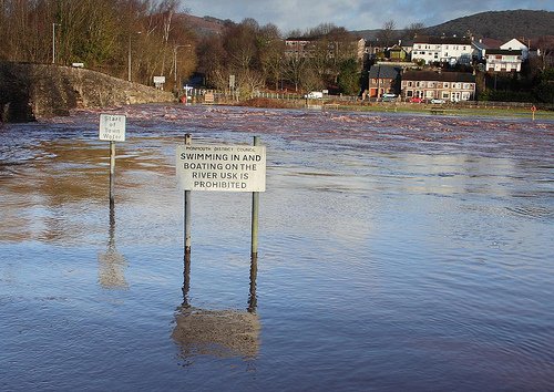 Usk floods at Abergavenny - Black Mountains Photography