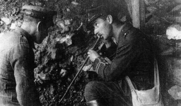 Listening for the enemy - IWM FLM 198